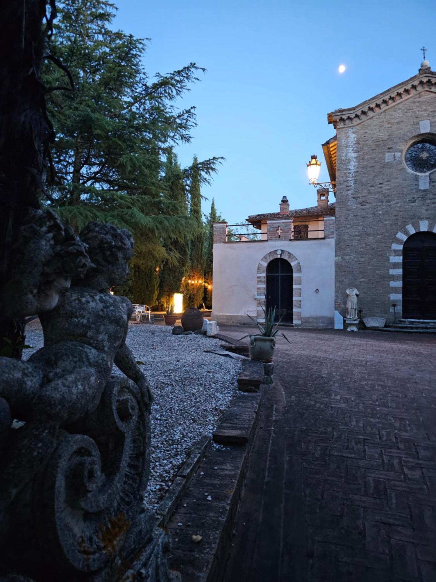 Готель Convento Di San Martino In Crocicchio Урбіно Екстер'єр фото